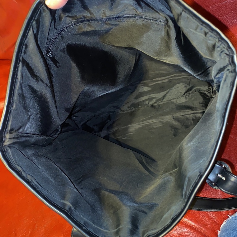 Givenchy tote - Picture 6 of 6